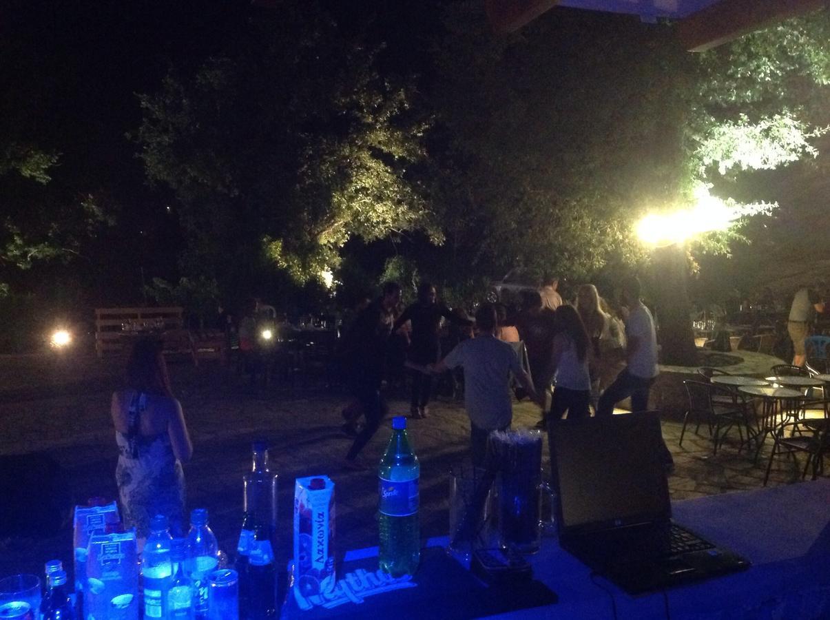 Αρχοντικό του Πάρνωνα Ξενοδοχείο Καρυές Εξωτερικό φωτογραφία